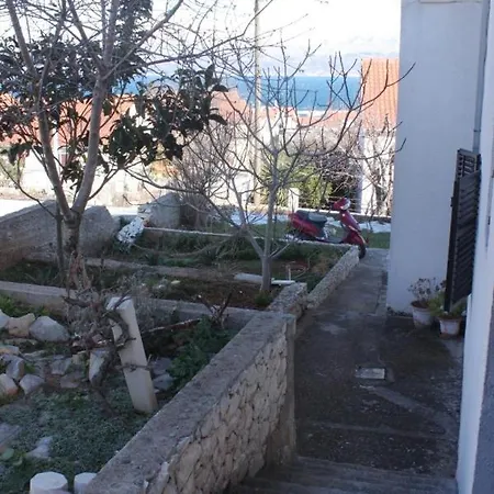 Appartement With A Parking Space Supetar, Brac - 7536