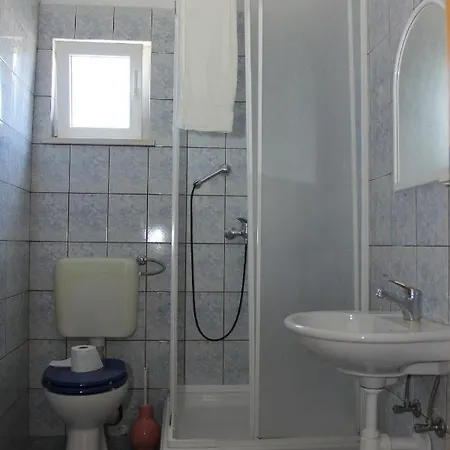 Appartement With A Parking Space Supetar, Brac - 7536 Supetar